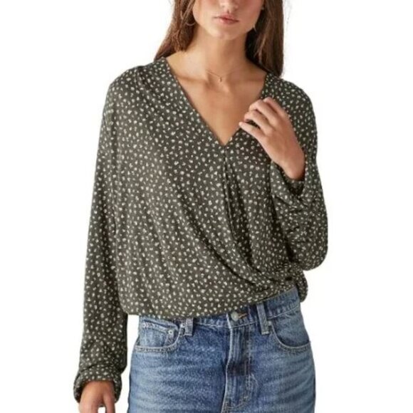 Lucky Brand Tops - Lucky Brand Women's Floral Print V Neck Long Sleeve Wrap Top Black Size XL NWT